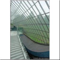 2017-04-17 U1 St-Quirin-Platz 04.jpg